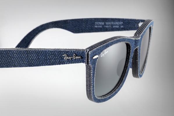 mærke Hør efter ketcher Ray-Ban on X: "Introducing the denim #Wayfarer. Patches and pins not  included // http://t.co/AWHYY2djJt // #RUGGEDasDENIM  http://t.co/y877TpzBuB" / X