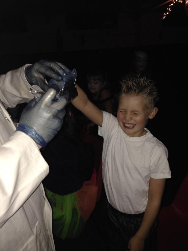 3rdwashscouts's tweet image. Oh dear. The doctor is sharing Egor&apos;s tongue with this cub. #vile #gooey #spookychallenge