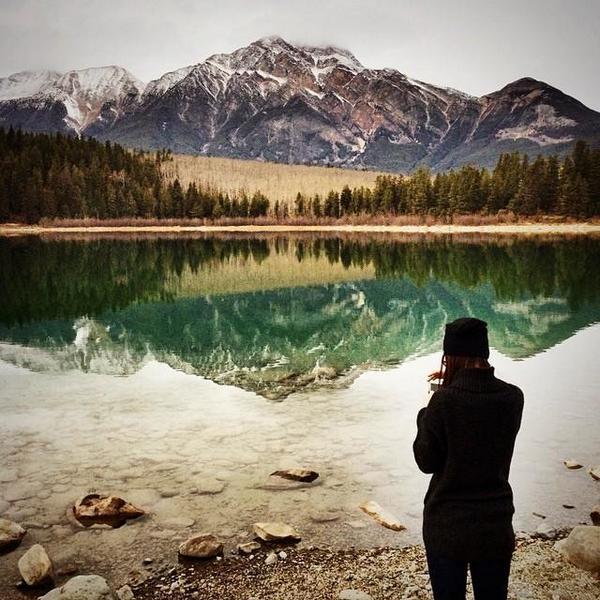 ShopGTC's tweet photo. Breathtaking view! RT @ARITZIA: This view though: http://t.co/yaGHxZtEpl #FallForUs http://t.co/gFuzuy4nnH