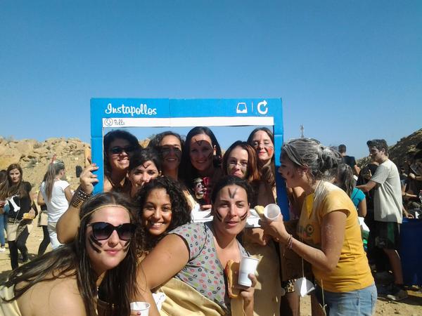 PollosEduca's tweet photo. Veteranos al poder! http://t.co/FBxxaacX4q