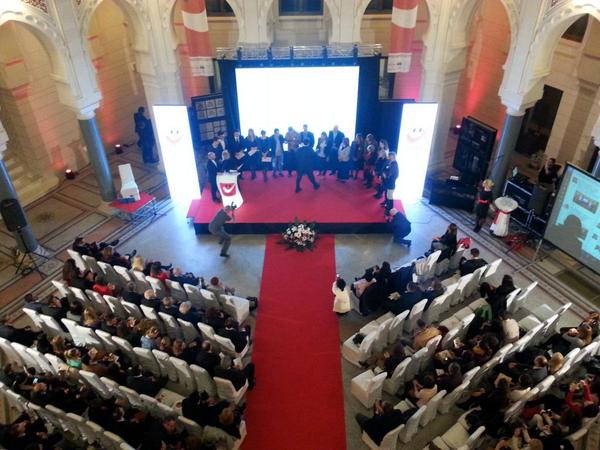CengicF's tweet photo. #dobro2014

Svi su pobjednici :) http://t.co/90dC5ErnTf