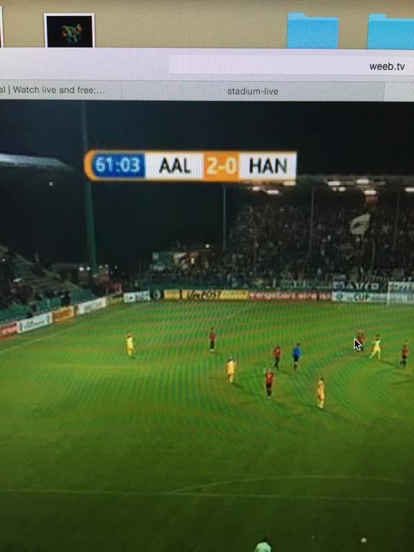_A_GRO_'s tweet photo. Ich frag mich echt gerad,warum 1.AAL besser spielt als ganz HAN ?! http://t.co/0SfO2z22RG