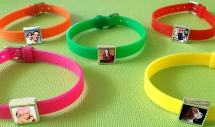 PhotoCharms tweet picture