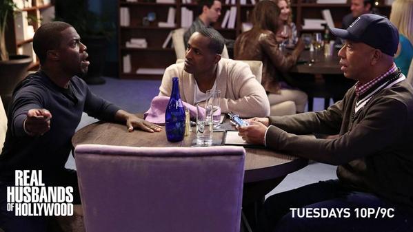 BET's tweet photo. #RHOH is NEW in ONE HOUR - @Unclerush sets @KevinHart4real straight on a few issues! -> http://t.co/7rm9K0LaLI http://t.co/IXBaugdMab