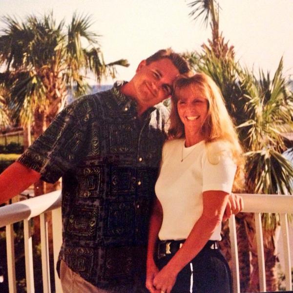 Katiekirkland7's tweet photo. Now y'all know where my good looks come from #pcbthrowback http://t.co/NsUZFmsBu4