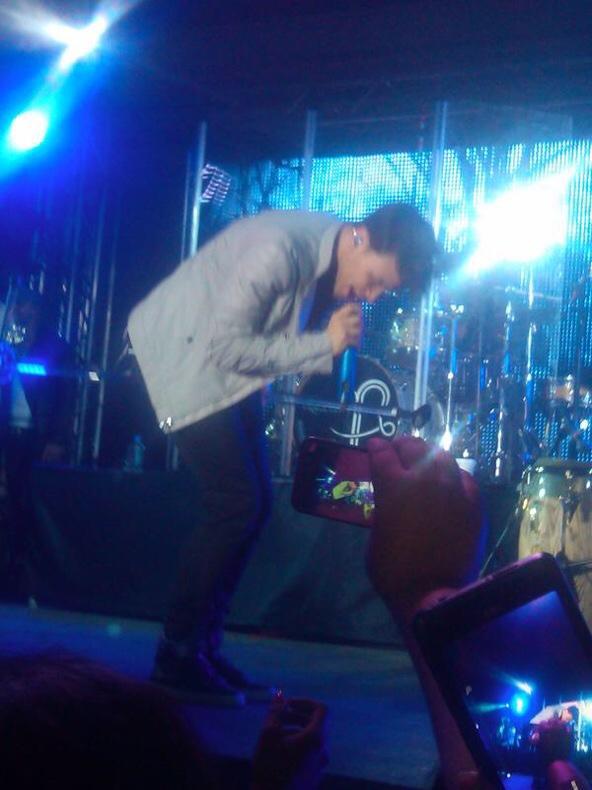 dani_woop's tweet photo. TODAY IS 2 YEARS SINCE I FIRST SAW BAE 😭😭😭 #phasell @PrinceRoyce http://t.co/oOB8r6swQp