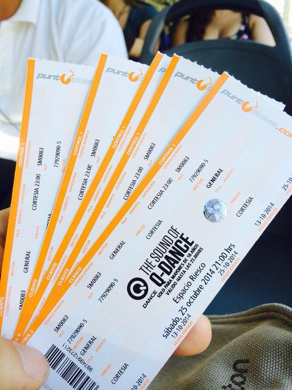 babisalazaru's tweet photo. Extrañando Q Dance! #QDANCE #qdancechile #qdancecl #hardstyle #tsofqcl #thesoundofqdance http://t.co/jVDHR5vRoi