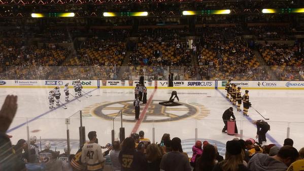BETHYRN24's tweet photo. # NHLbruins baby http://t.co/UYLMB23iXU