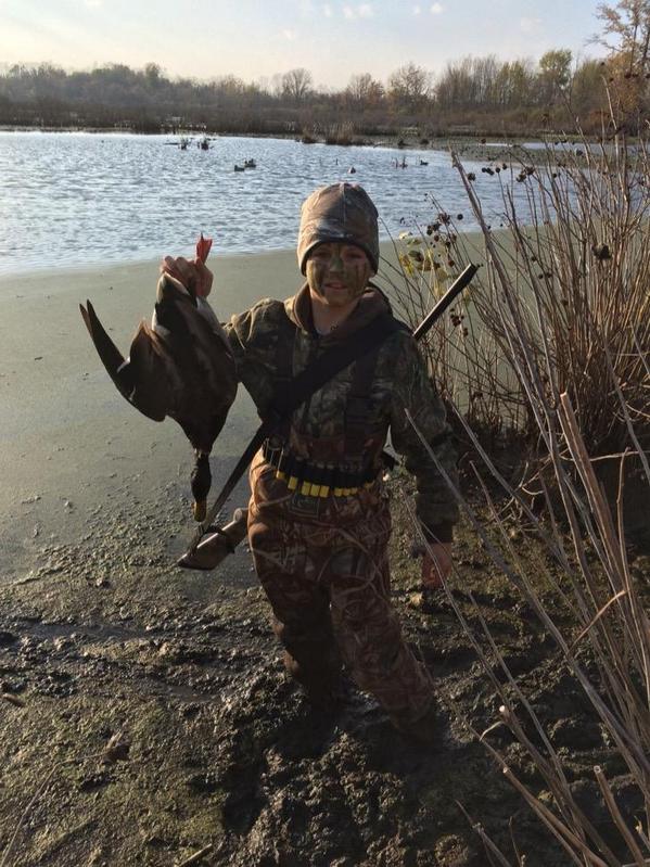 RWATERFOWL's tweet photo. Hunter from LOCKED-UP WATERFOWL knocking them DEAD!!! http://t.co/mWvBR4piXY