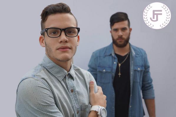 #MusicaUrbana y fusión electrónica con ritmo caribe traemos para todos uds! de San Diego y <a href="/SwimgomaticRec/">SwimgomaticRecords</a> #worldwide