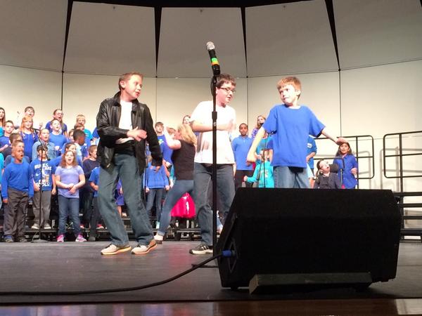 digeorge5's tweet photo. Greasers @AltonDarby #adefallconcert http://t.co/DXW2tWq2jR