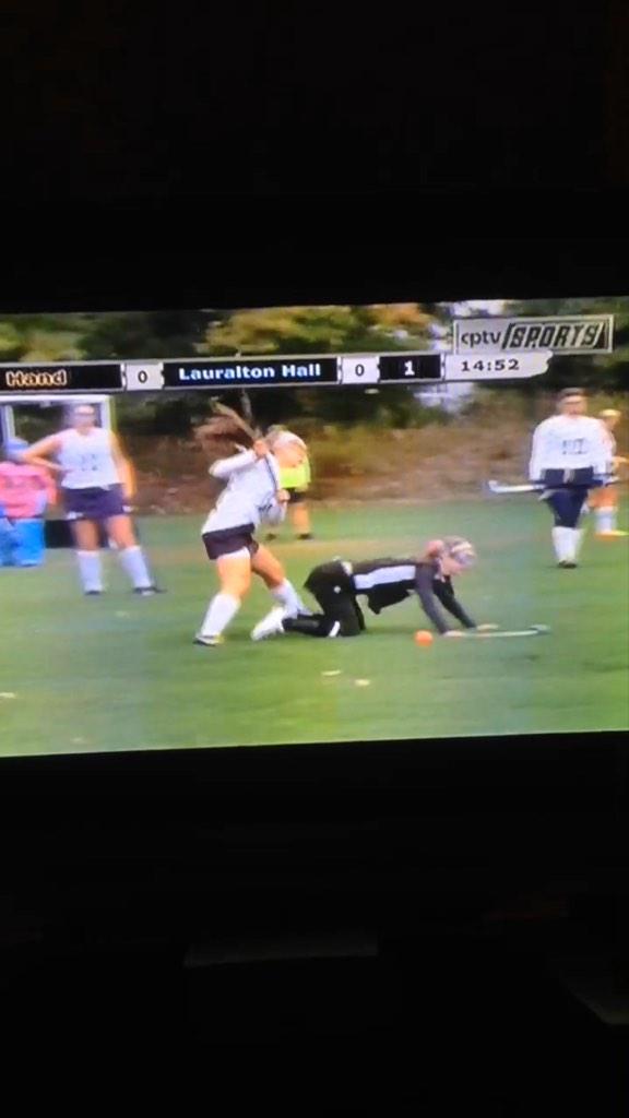 DHHSFOCKEY15's tweet photo. LIGHT UP LAURALTON HALL #youcantdothat ... For the full clip please refer to the event on FB @kirstenlduncan2 http://t.co/3JMZfDDlHT