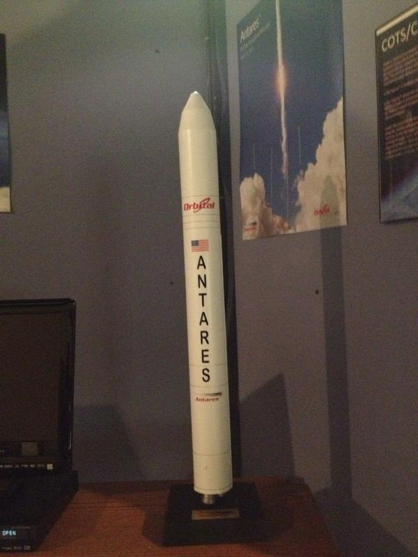 EddieInTheYard's tweet image. A model of the #Antares rocket that exploded shortly after takeoff tonight @NASA_Wallops. #rocketexplosion