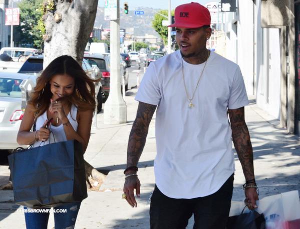 _kingcbrown's tweet photo. Chris and Karrueche shopping together today in L.A. (10/28/14) http://t.co/JZQcKG4CWf
