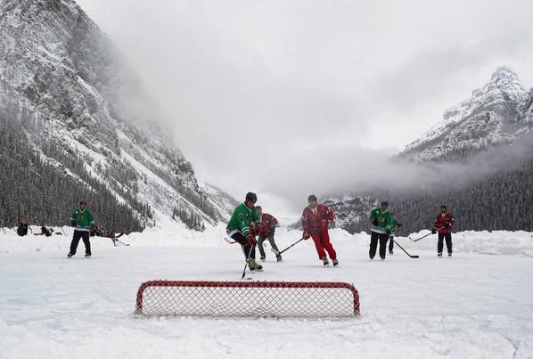 TumblrHockey_'s tweet photo. Almost that time of the year 😍 http://t.co/X9XecM59ks