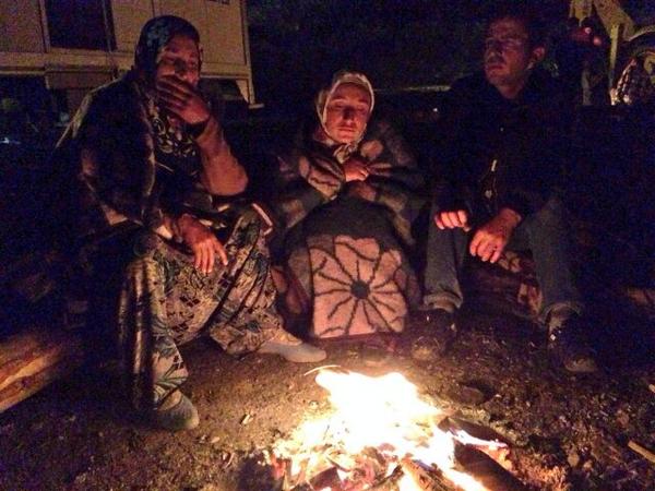 Degirmenci1871's tweet photo. Ermenek'teyiz. İyi bir haber bekliyoruz ateşin başında... http://t.co/dZEn27GkqM