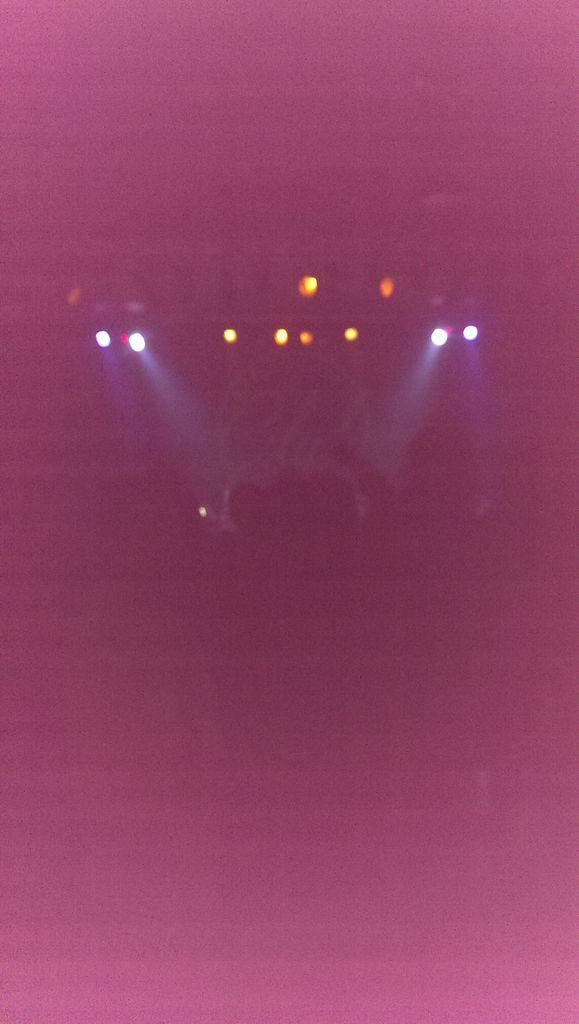 KidClete's tweet photo. Club goin up on a Tuesday #Redman#methodman#berner#b-real http://t.co/fvRYsNMToq