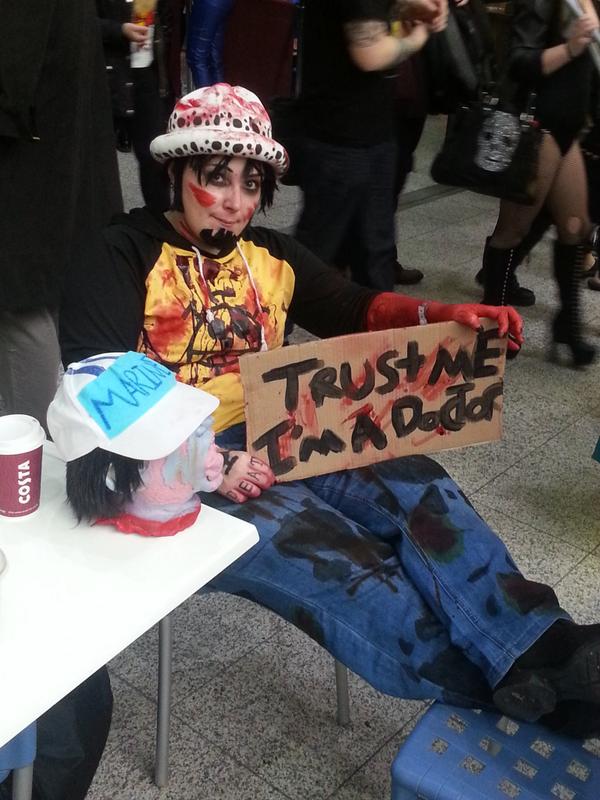 FuckingZombies's tweet photo. Expo happened http://t.co/XbN2LJAe4j