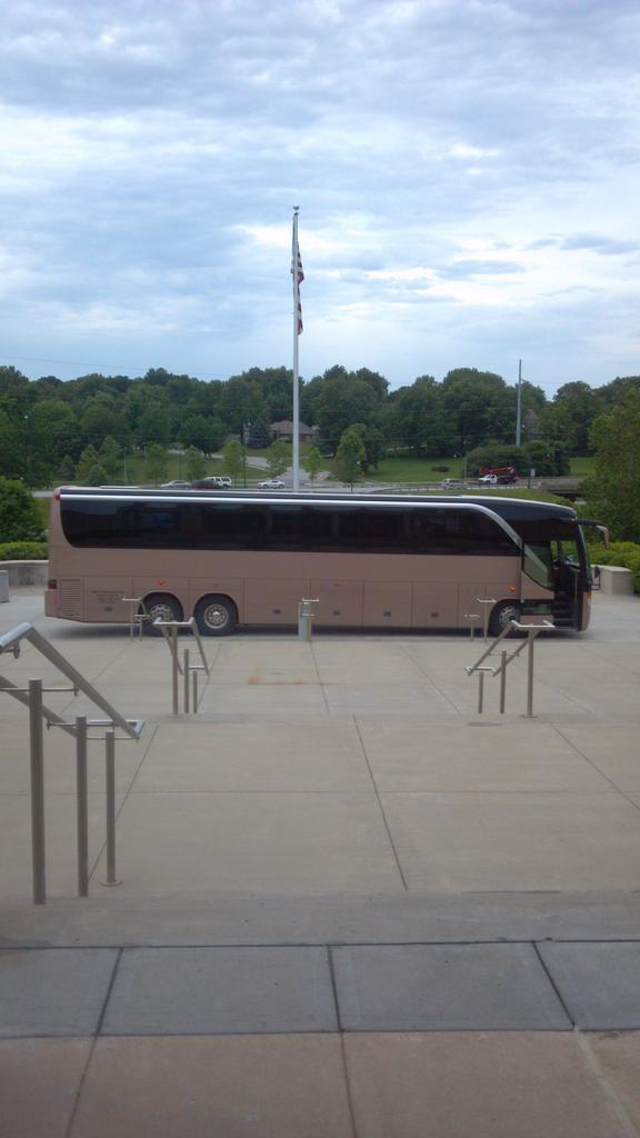 RobinsonMeta's tweet image. This is one of our coaches.