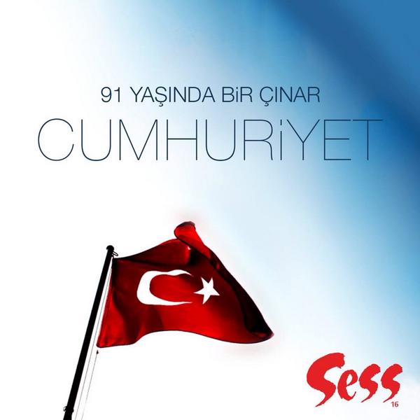sessbursa's tweet photo. Cumhuriyet Çınarı’nın gölgesinde geçen 91 yıl… 
Yeni yaşın kutlu olsun Cumhuriyet! http://t.co/yfUjq0eyg1