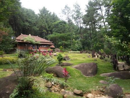 GathNas mene nang Pancar Camp, Gunung Pancar, Sentul.
Tanggal 20-21 Desember 2014
Mbayar 350rb sak uwong