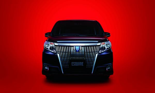 トヨタ自動車株式会社 Twitterren 力強いフロントマスク 誰かに似ていると思いませんか ワンランク上の5ナンバークラスキャブワゴン 新型車エスクァイア Http T Co Njanb079tz Toyota トヨタ Http T Co Ty6omvkqhl