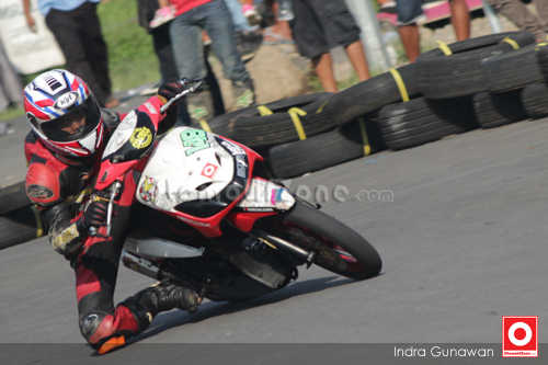 agoes chiken (@agoeschiken) on Twitter photo 