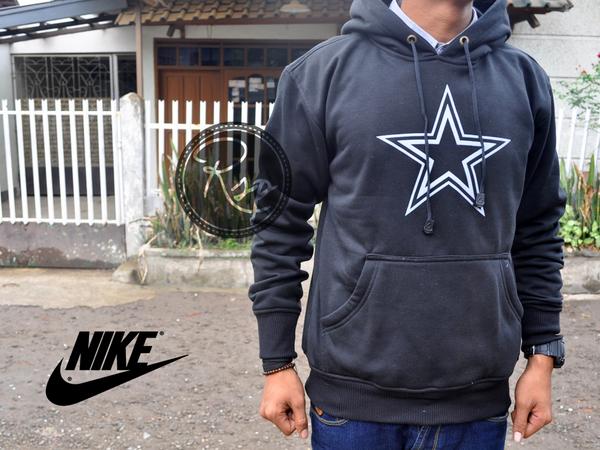 Rianshop_id's tweet photo. Sweater Nike Black Stars | Bahan Baby Terry | IDR 130.000 | pin:27BE32A3 | 082240027138 http://t.co/UEHfLrGSk8 http://t.co/ZVRSvPKoQN