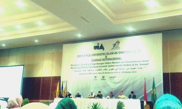 bmsfai's tweet photo. Materi o/ prof satori ismail,syekh tohir aqil, prof dawan raharjo,syekh giyas abd baqie,Dr @irfan_beik ,Dr KH maruf http://t.co/K91zHDiJJu