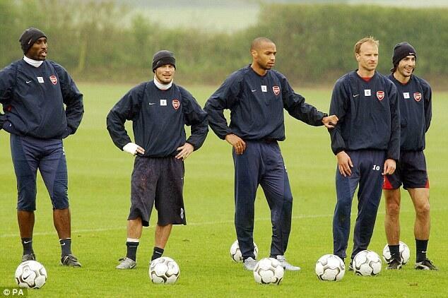   Happy Birthday to Robert Pires  FC. team  much class in one pic