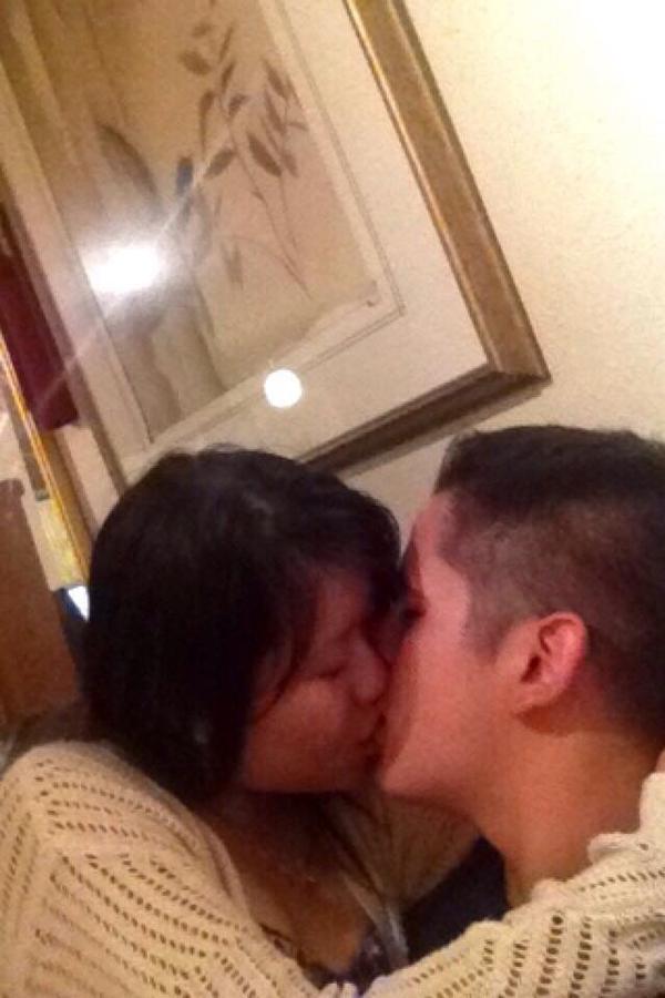 angelroxx101's tweet photo. I miss your lips on my lips #pda #atmygrannyshouse #missingthis #sneakyus http://t.co/yaxyB6Dnyz