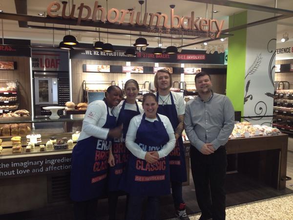 psopsmanager2's tweet photo. Wow, looking great in Aldershot. Well done to Paul and all the team, great effort @euphoriumbakery http://t.co/KJE2M3IM6y