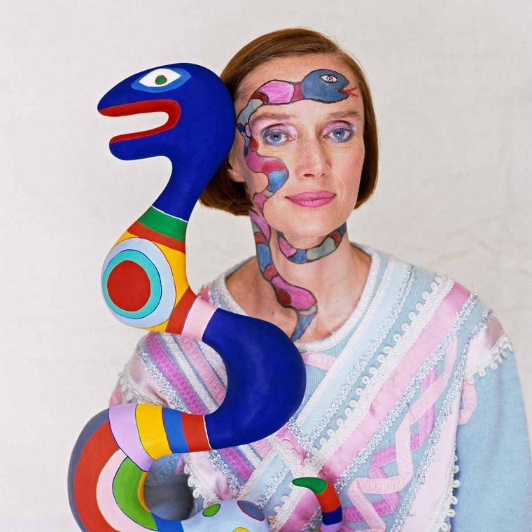 Happy 84 birthday French sculptor, painter, and film maker Niki de Saint Phalle. 