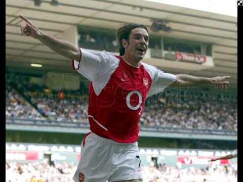 Happy birthday Legend.   Robert pires. 