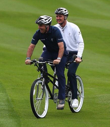 DPWorldTour's tweet photo. A Ryder Cup captain's duties never end. http://t.co/B1Q8wfMGct