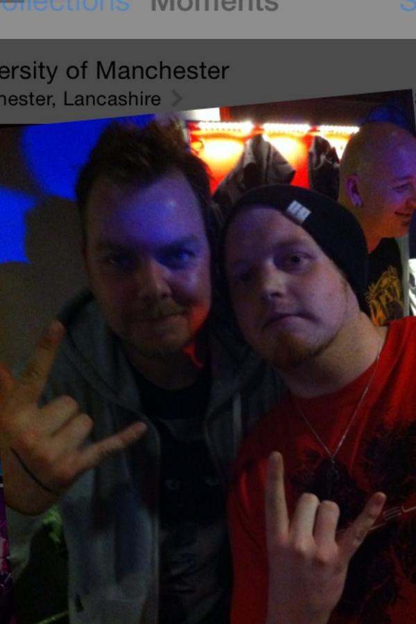 Shaggyrule's tweet photo. Me and Ross from prime circle. They were amazing last night !!! Well done to all the lads great guys !!! http://t.co/XUGcueaIpF