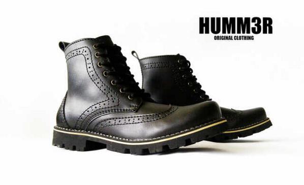 WarungsepatuID's tweet photo. Humm3r Eagle Black | Size.39-44 | IDR.230rb | Info Order : (TextSMS) 08996060316 &amp; (PinBB) 2784437A, 2673094F http://t.co/x47C7R8tC1