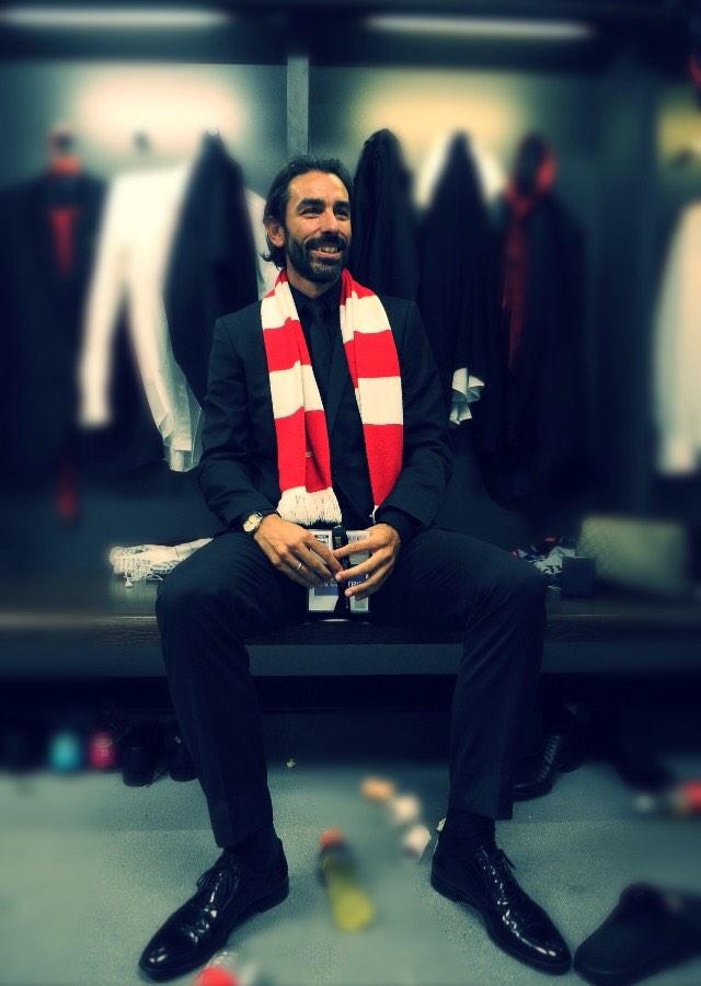 Robert Pires // happy birthday to a legend. 