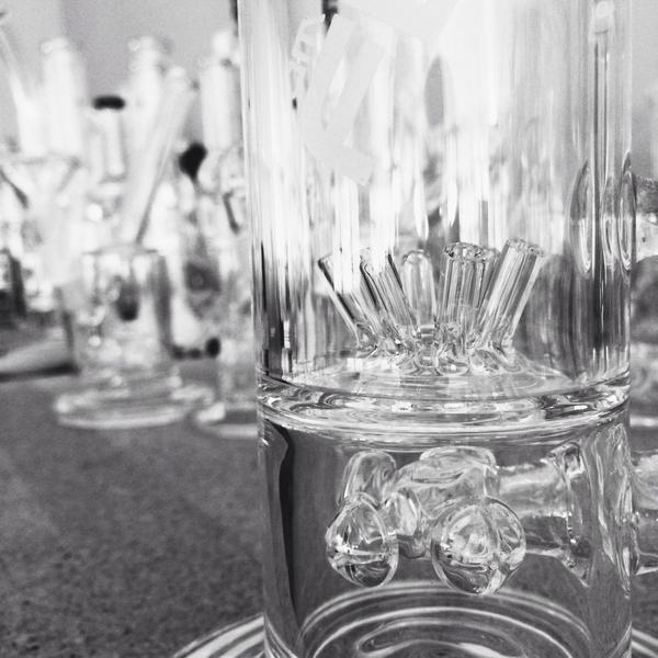 SmokeCartel's tweet photo. Close up of an expertly crafted #JMflow piece! #smokecartel #featured http://t.co/5fJyNrxbvk