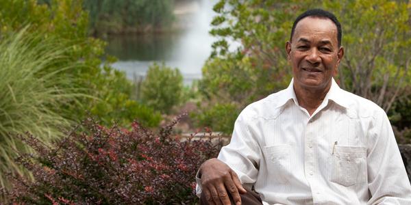 AACR's tweet photo. How cancer survivor Eleuterio avoided a 2nd cancer: http://t.co/bZNOQ31gRm #CancerProgress14 http://t.co/1Ft9Iy3J7u