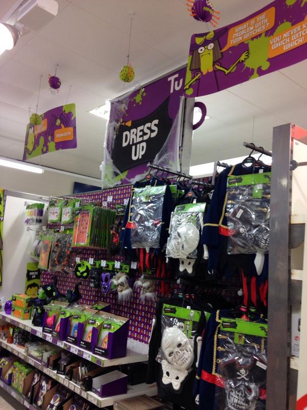 Pumpkin carvings by <a href="/WhatICallJulie/">Julie Smith</a> &amp; <a href="/AlltogetherClub/">c</a>...join us at Darwen Sainsburys for Halloween 31st Oct #N07JS