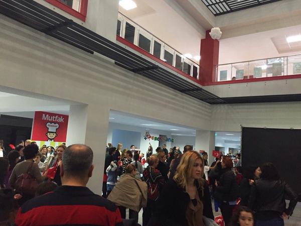 bkbeylikduzu's tweet photo. Cumhuriyet Bayramımızı coşku ile kutladık http://t.co/2WV6Ds1dM2
