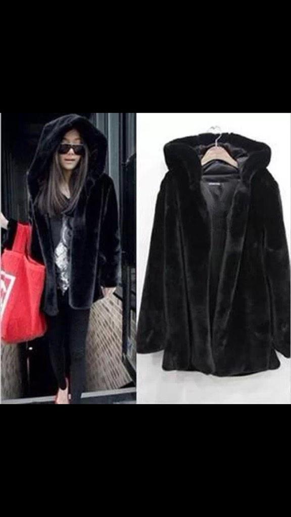EmbellishCDF's tweet image. Fur hooded coat perfect for this winter £30 plus postage