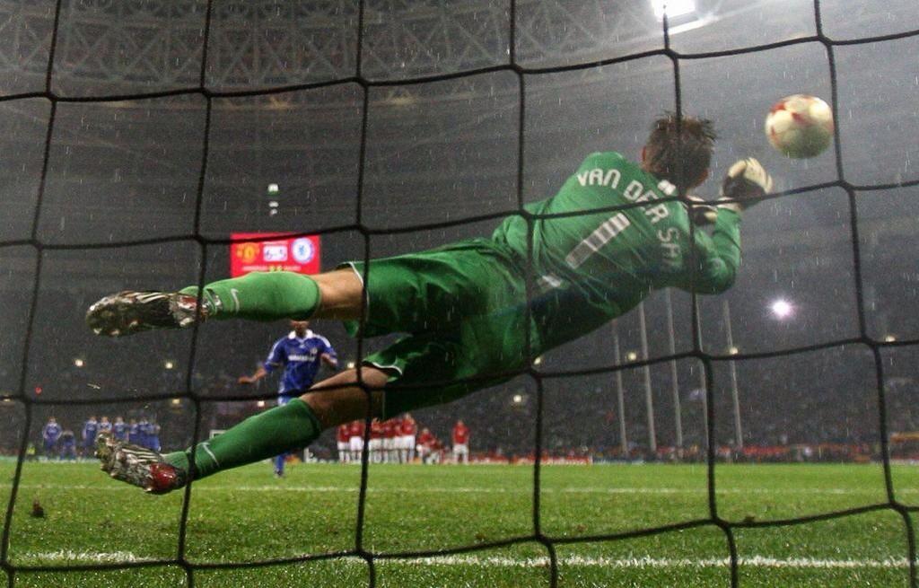 Happy Birthday Edwin Van Der Sar   