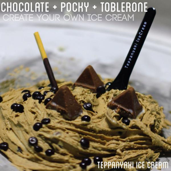 Makan es krim emg bikin seger apa lg kalo bs buat ice cream sendiri! Merapat ke  @Teppan_Ice skywalk ciwalk