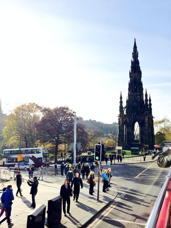 georgia_rawlins's tweet photo. Edinburgh 😍@shinseann http://t.co/Dduq5ZaAUD