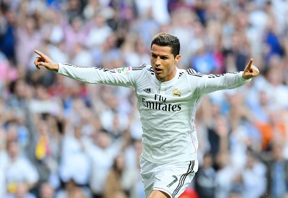 elchiringuitotv's tweet photo. Todos dan a Cristiano Ronaldo como FAVORITO para el Balón de Oro 2014. ¡Las CLAVES, a las 15:00 en @JugoneslaSexta! http://t.co/IJOW8Xvkm7