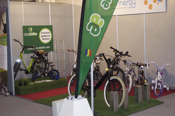 anemelectric's tweet photo. Prodoprigora bike y Moustache a la Fira d'Andorra la Vella 24/25 i 26 d'octubre 2014 http://t.co/UcTu4Qtwgv