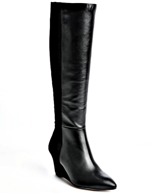 MsJoCollins's tweet photo. #MyBoot to go on a world tour after Virginia Beach. I'll let it fly first class, pose it in front of landmarks,etc..? http://t.co/CtrifzaD5U