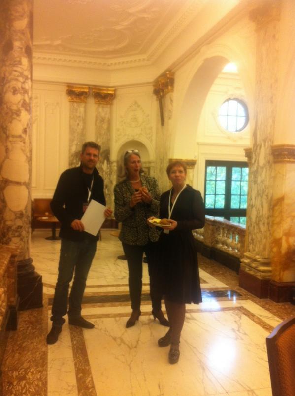 AMS_institute's tweet image. Meet up @Crassociati, @tracymetznrc and @reneehgd at @ciam2014 bit.ly/1tMgrkw #AMShome